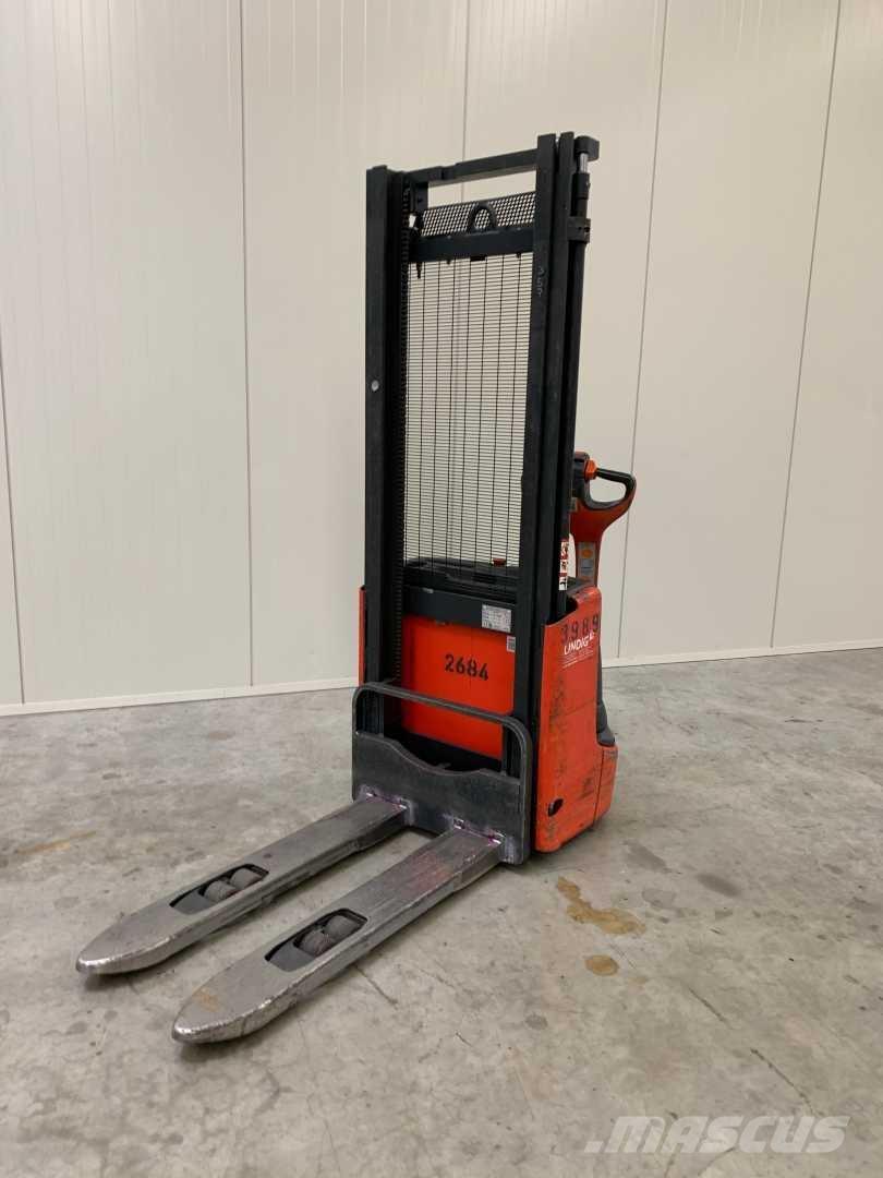 Linde L12 Самохідні електроштабелери