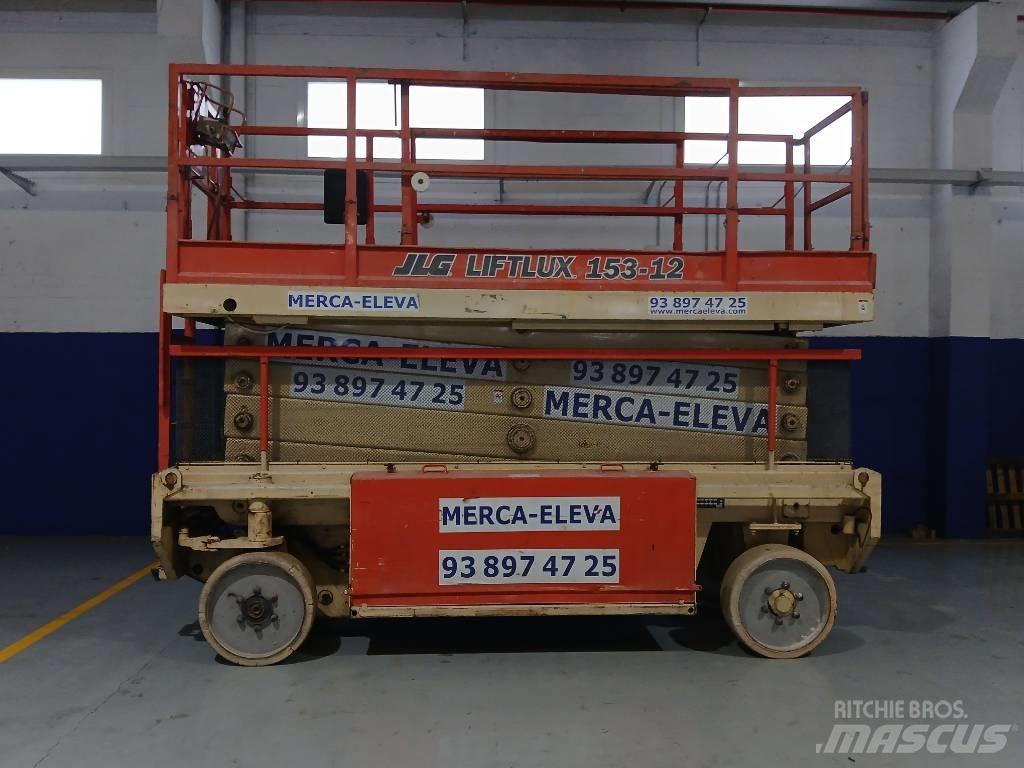 JLG 153-12 Підйомники-ножиці