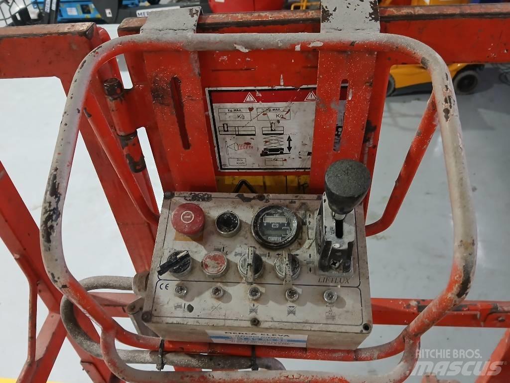 JLG 153-12 Підйомники-ножиці