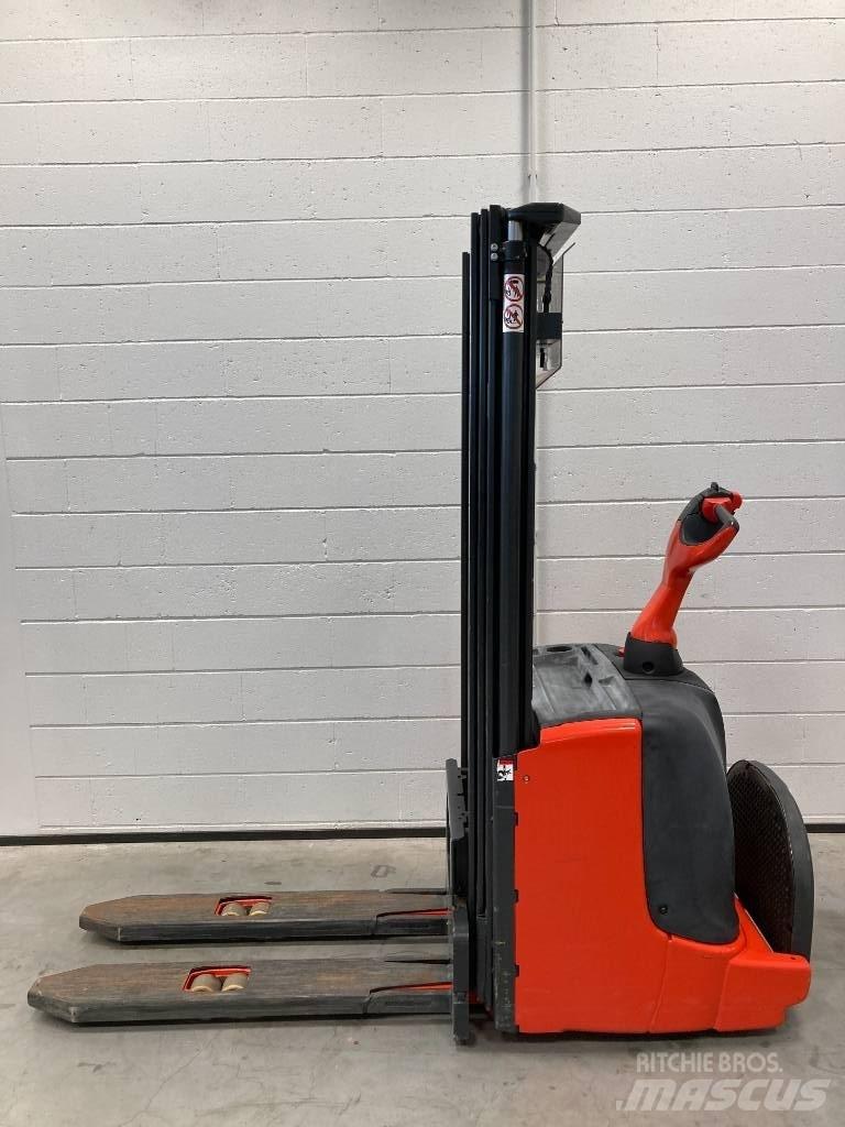 Linde L14P/1169 Самохідні електроштабелери