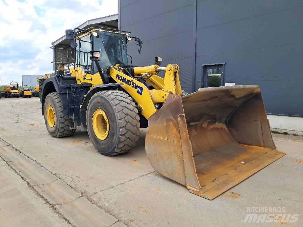 Komatsu WA480-8 Фронтальні навантажувачі