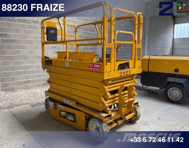JLG 3246 ** A REPARER** Підйомники-ножиці