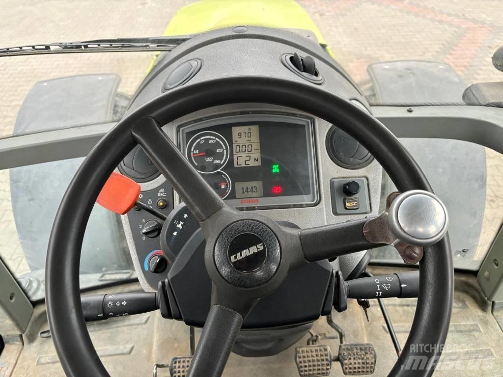 CLAAS Arion 640 Трактори