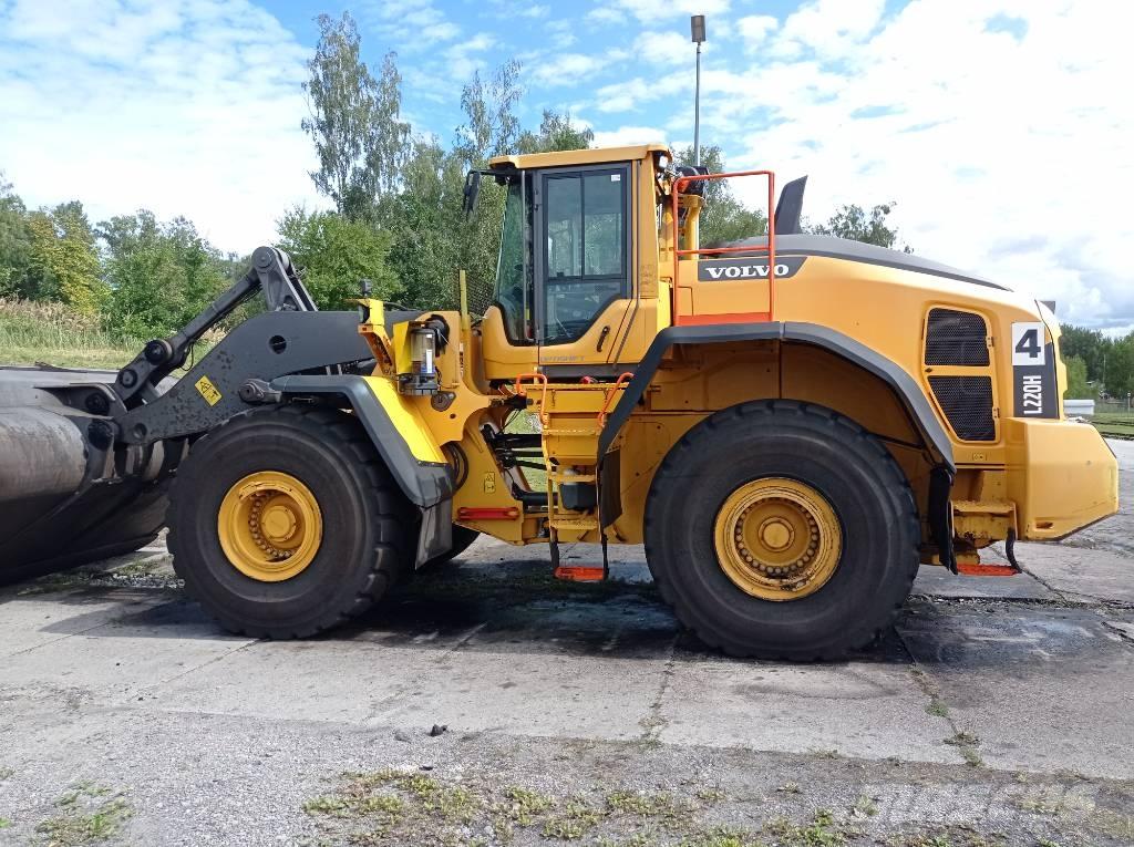 Volvo L 220 H Фронтальні навантажувачі