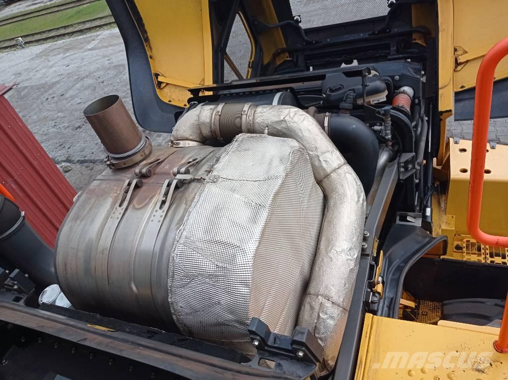 Volvo L 220 H Фронтальні навантажувачі
