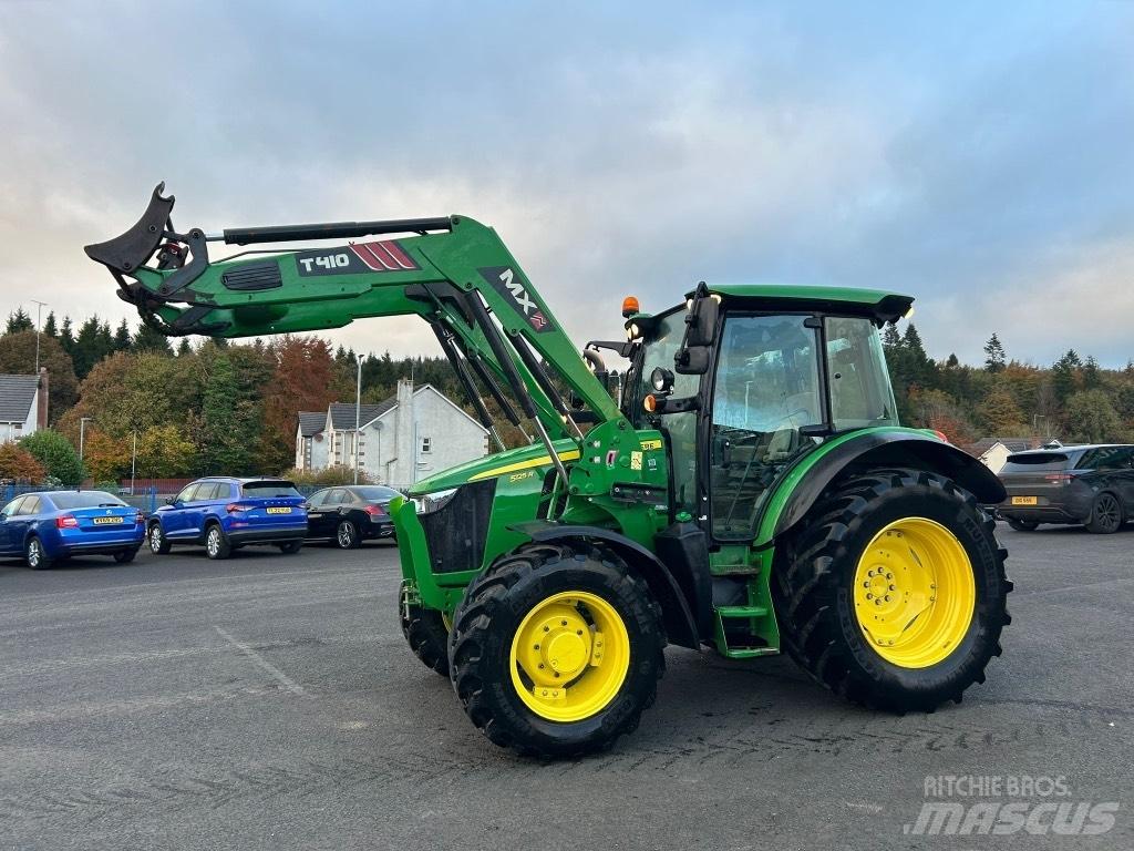 John Deere 5125 R Трактори
