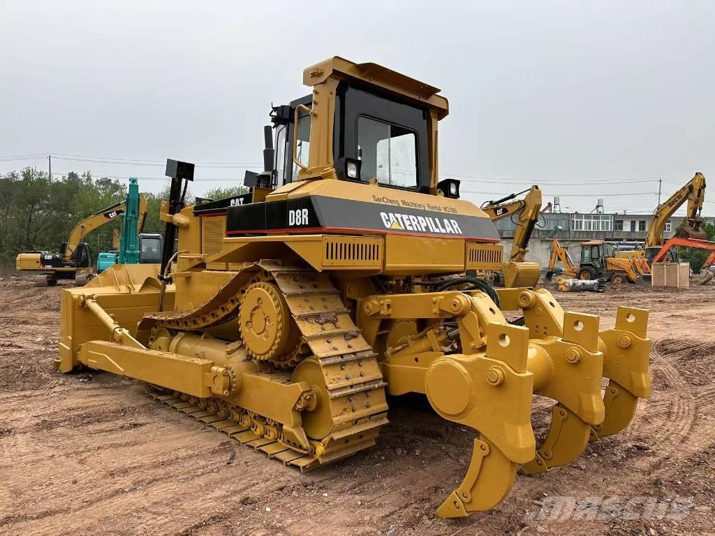 CAT D 8 R Гусеничні бульдозери
