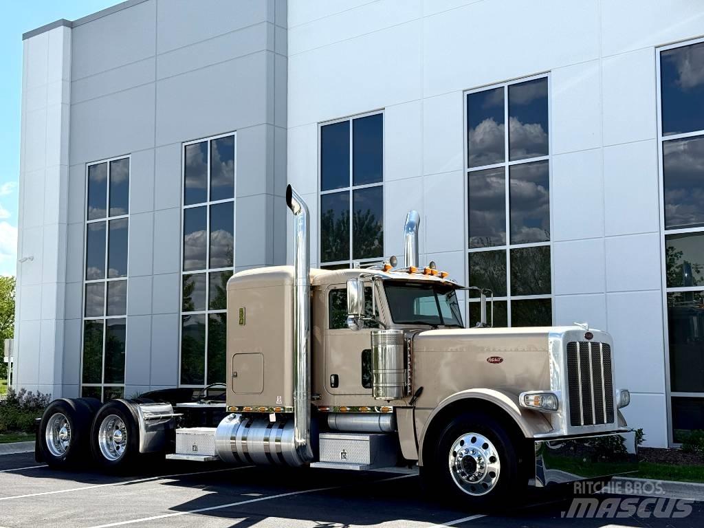 Peterbilt 389 Тягачі