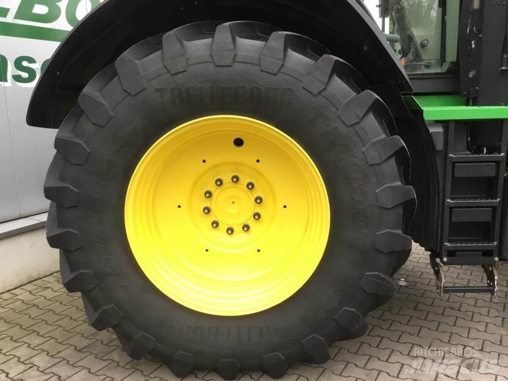 John Deere 7R330 Трактори