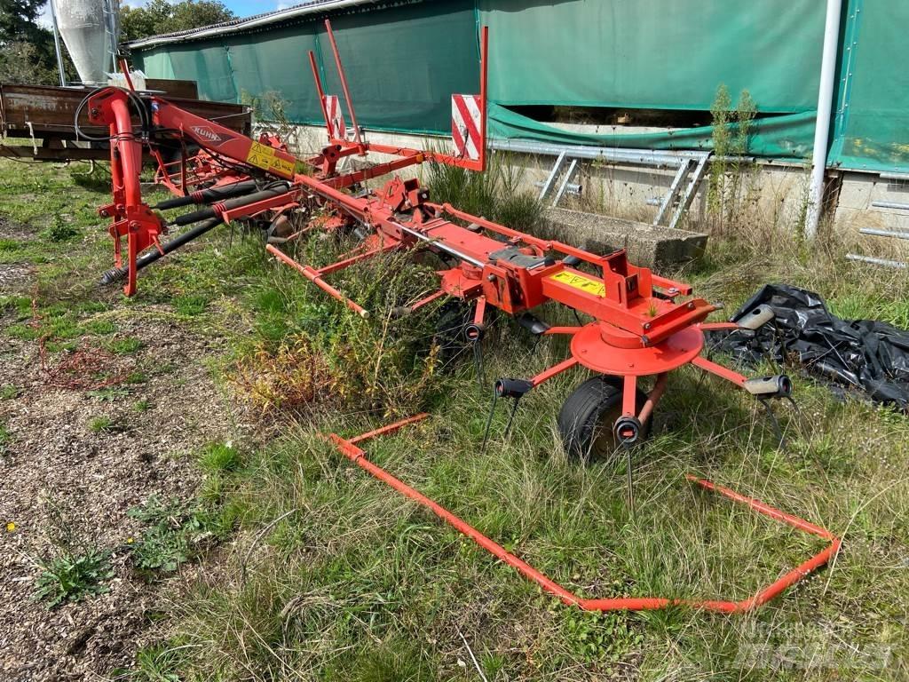 Kuhn GF8702 Граблі і сінозворушувачі