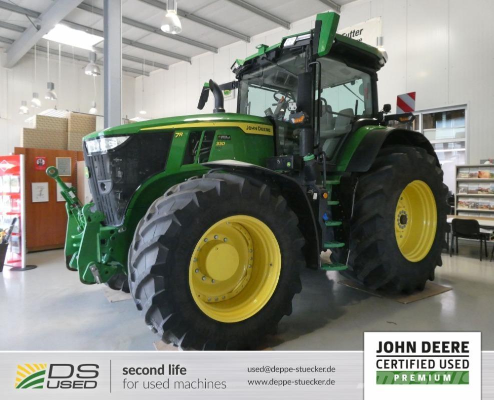 John Deere 7R 330 Трактори