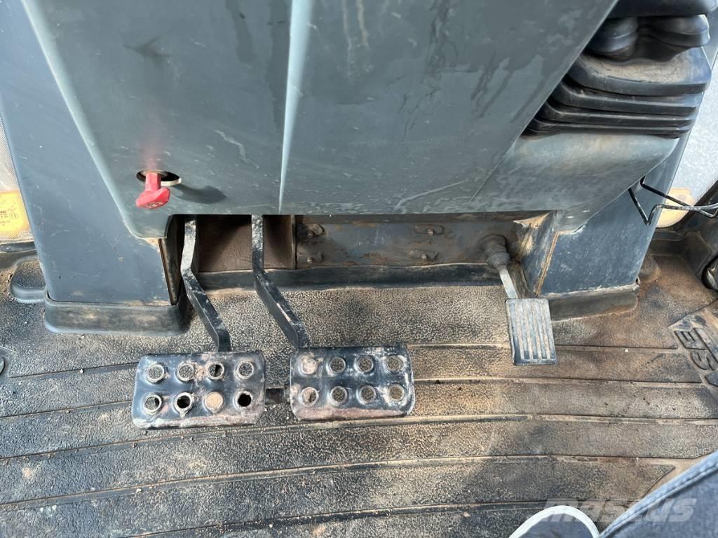 CASE 580SLE RANGER Екскаватори-навантажувачі