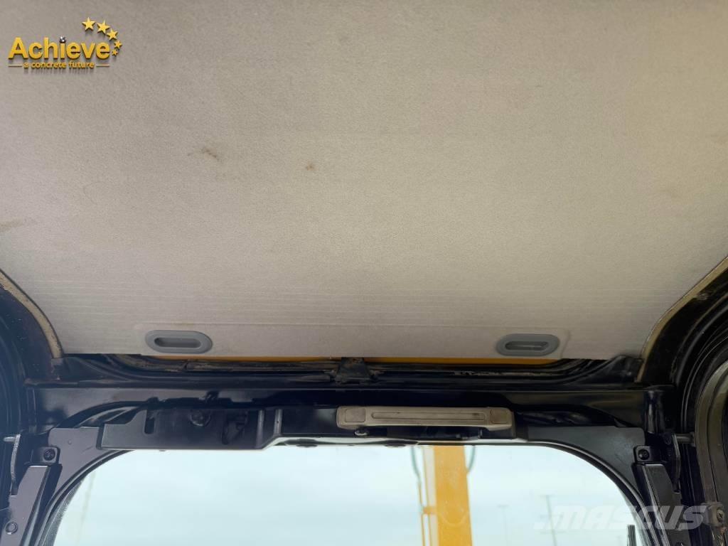 CAT 320 D Гусеничні екскаватори