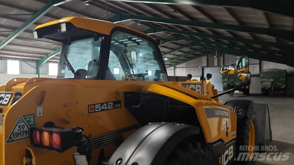 JCB 542-70 Agrixtra Телескопічний навантажувач