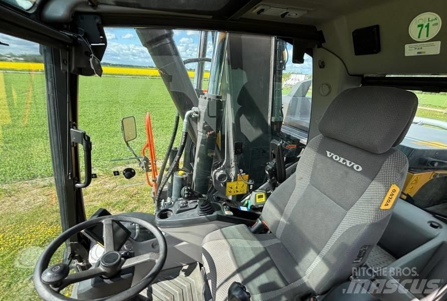 Volvo EWR 170 E Колісні екскаватори