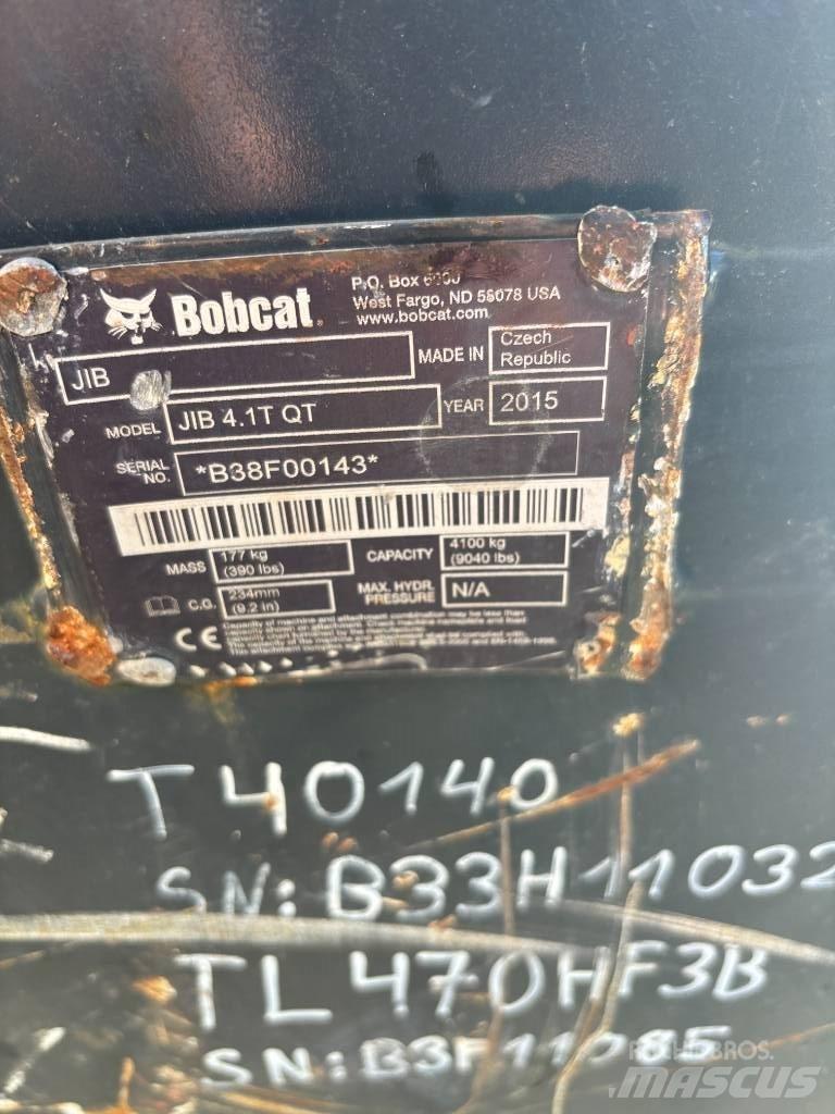 Bobcat Lasthaken Телескопічні навантажувачі
