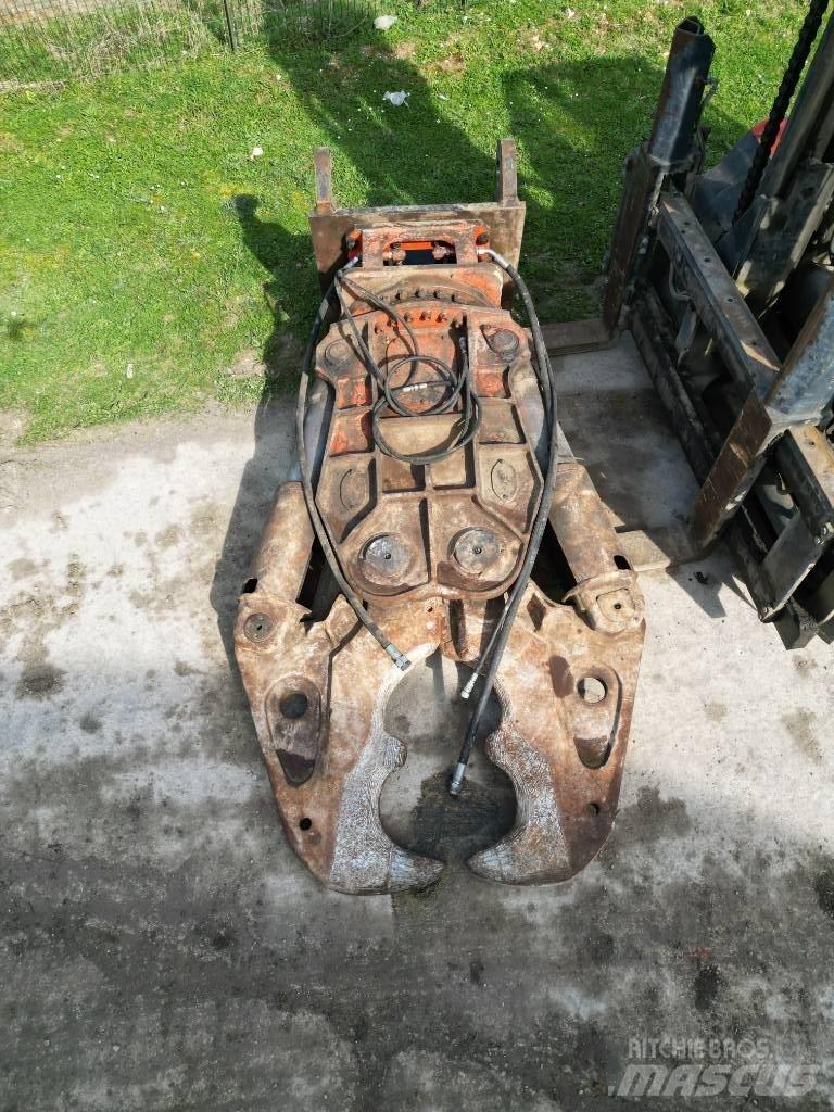 NPK SV 500R Різаки