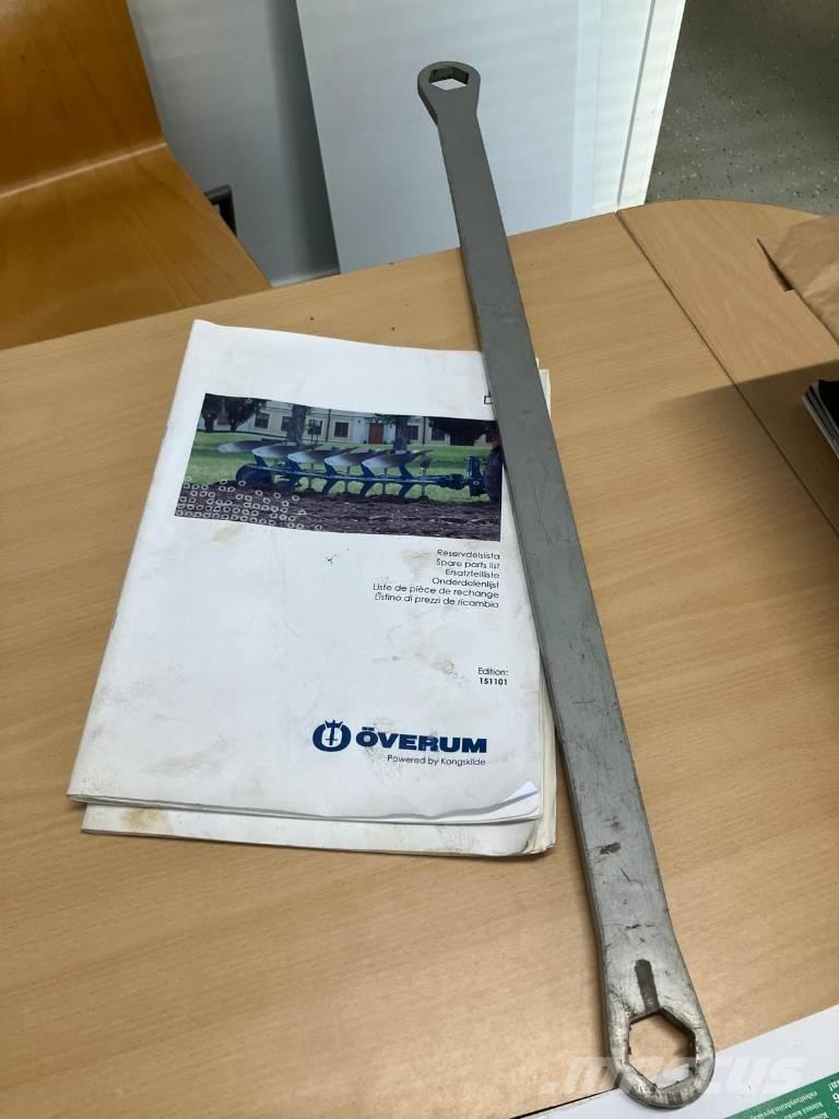 Överum DX5975H XLP Реверсивні плуги