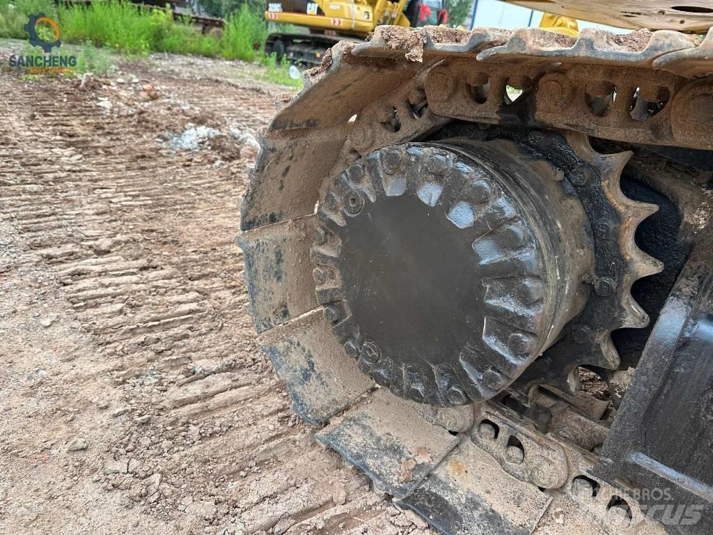 CAT 320 C L Гусеничні екскаватори