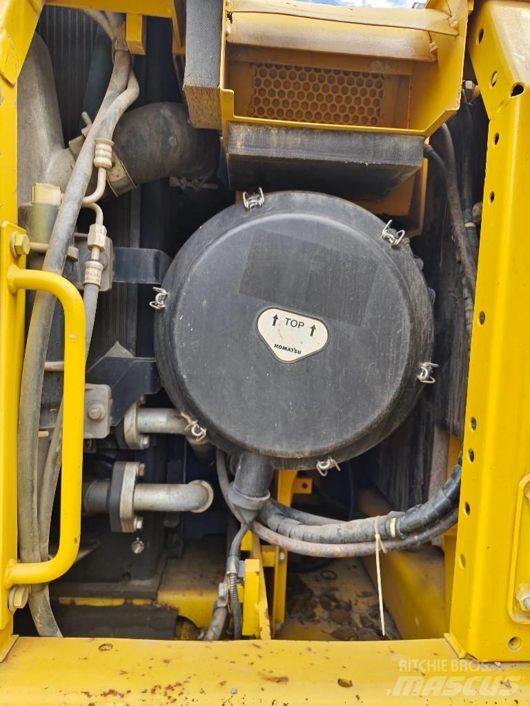 Komatsu PC 450-8 Гусеничні екскаватори