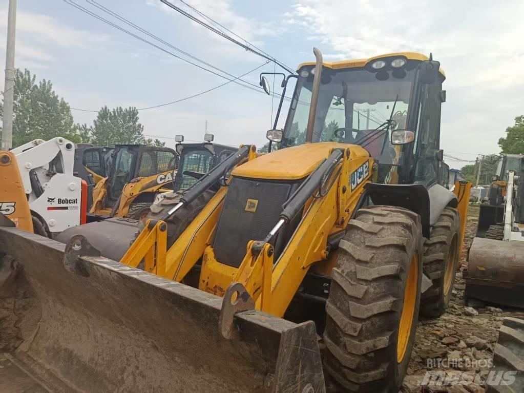 JCB 4CX Екскаватори-навантажувачі