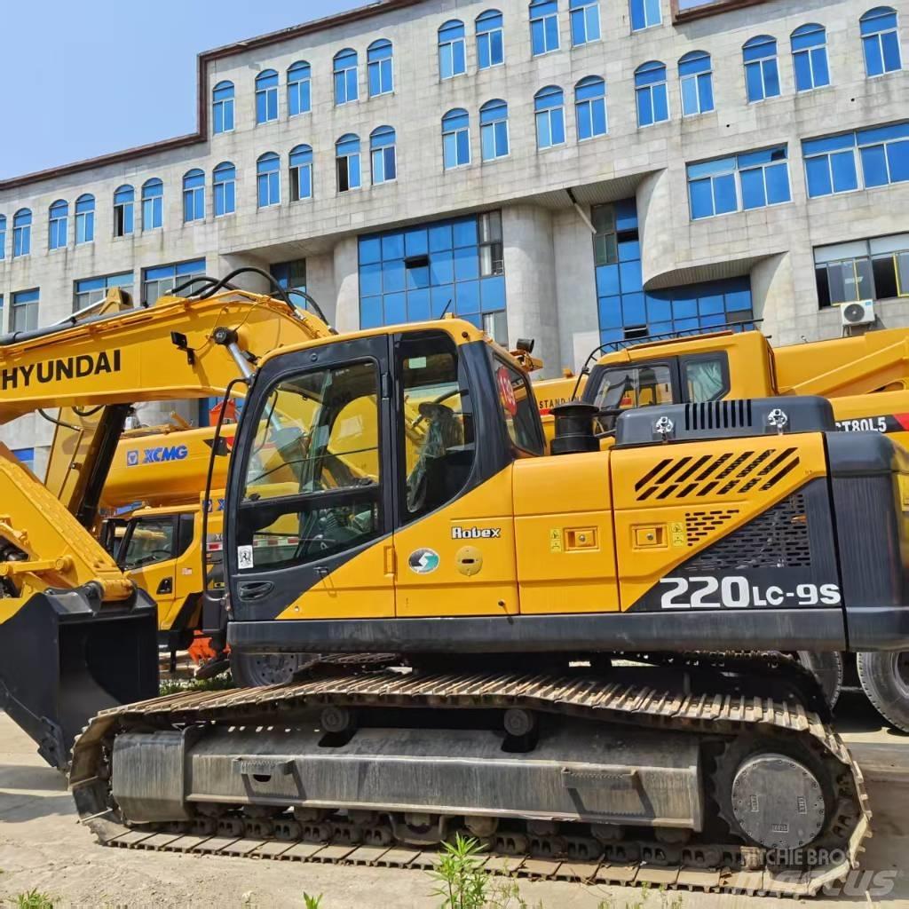 Hyundai 220lc-9s Гусеничні екскаватори