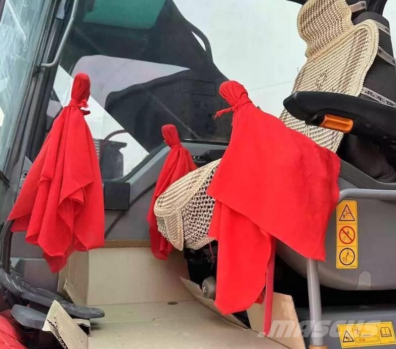 Volvo EC290 Гусеничні екскаватори