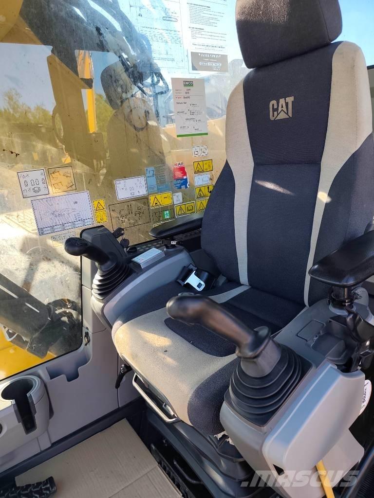 CAT 325 FL CR Гусеничні екскаватори