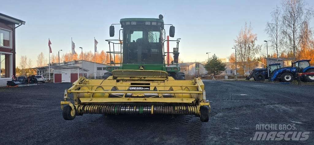 John Deere 7400 Кормозбиральні комбайни