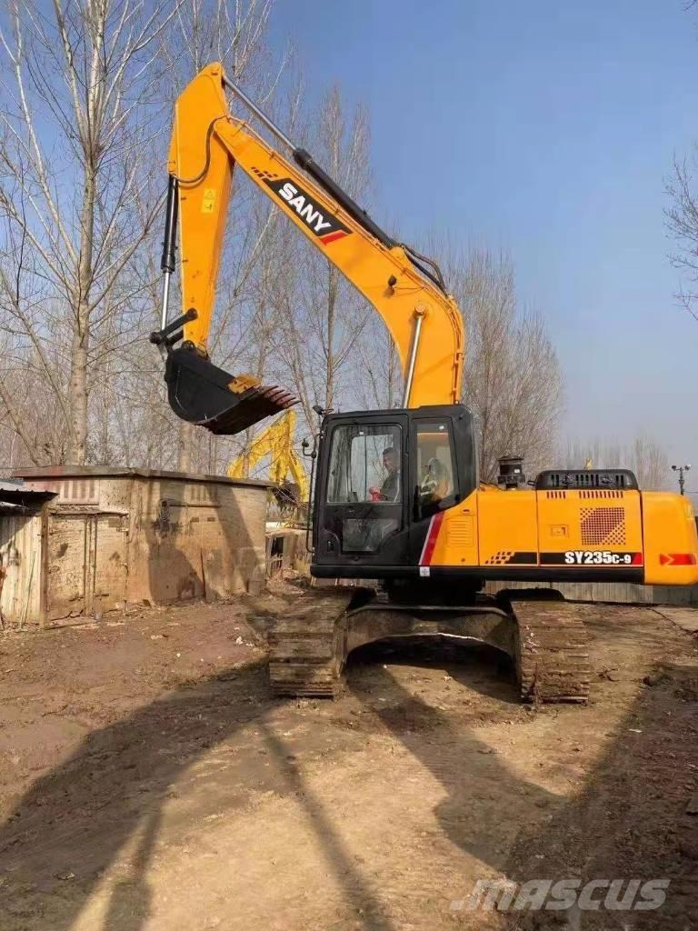 Sany SY 235 C Гусеничні екскаватори