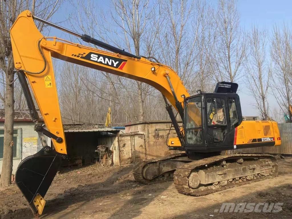 Sany SY 235 C Гусеничні екскаватори