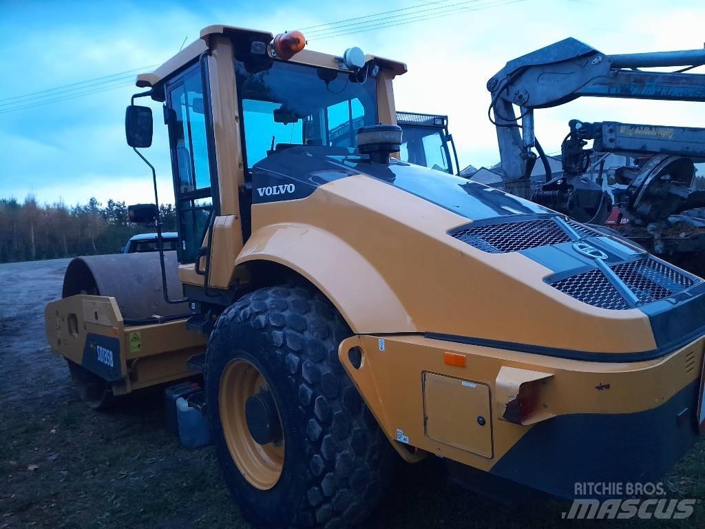 Volvo SD 135 B Грунтові котки
