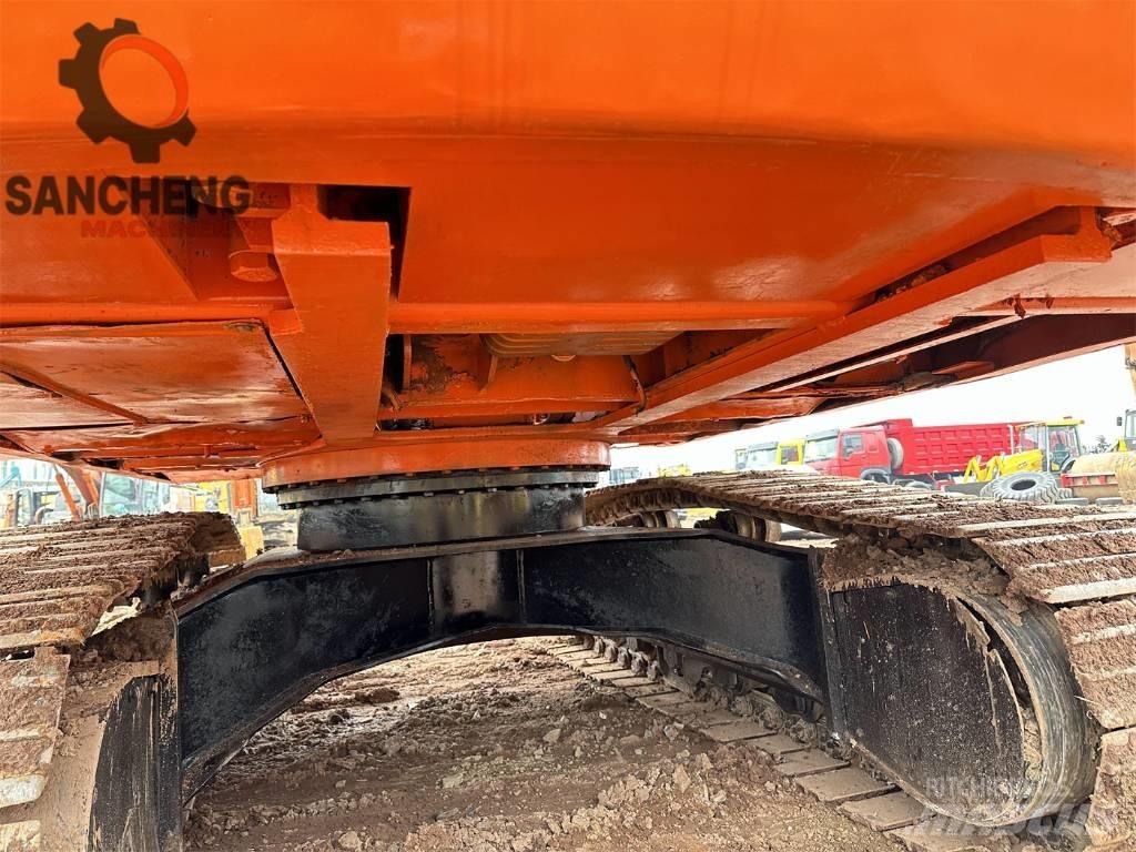 Doosan DH 220 Гусеничні екскаватори
