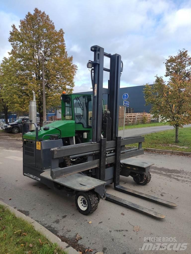 Combilift C4500 Бокові навантажувачі