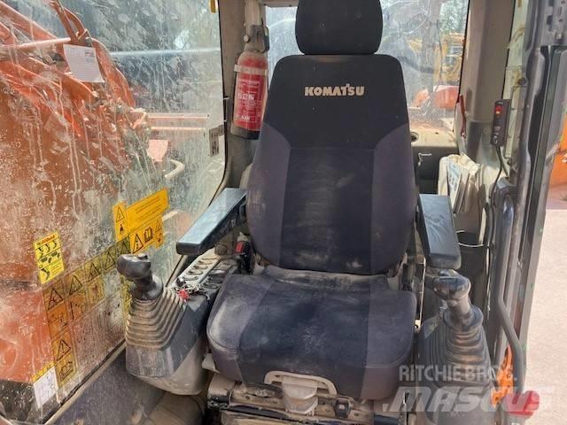 Komatsu HB365NLC-3 Гусеничні екскаватори