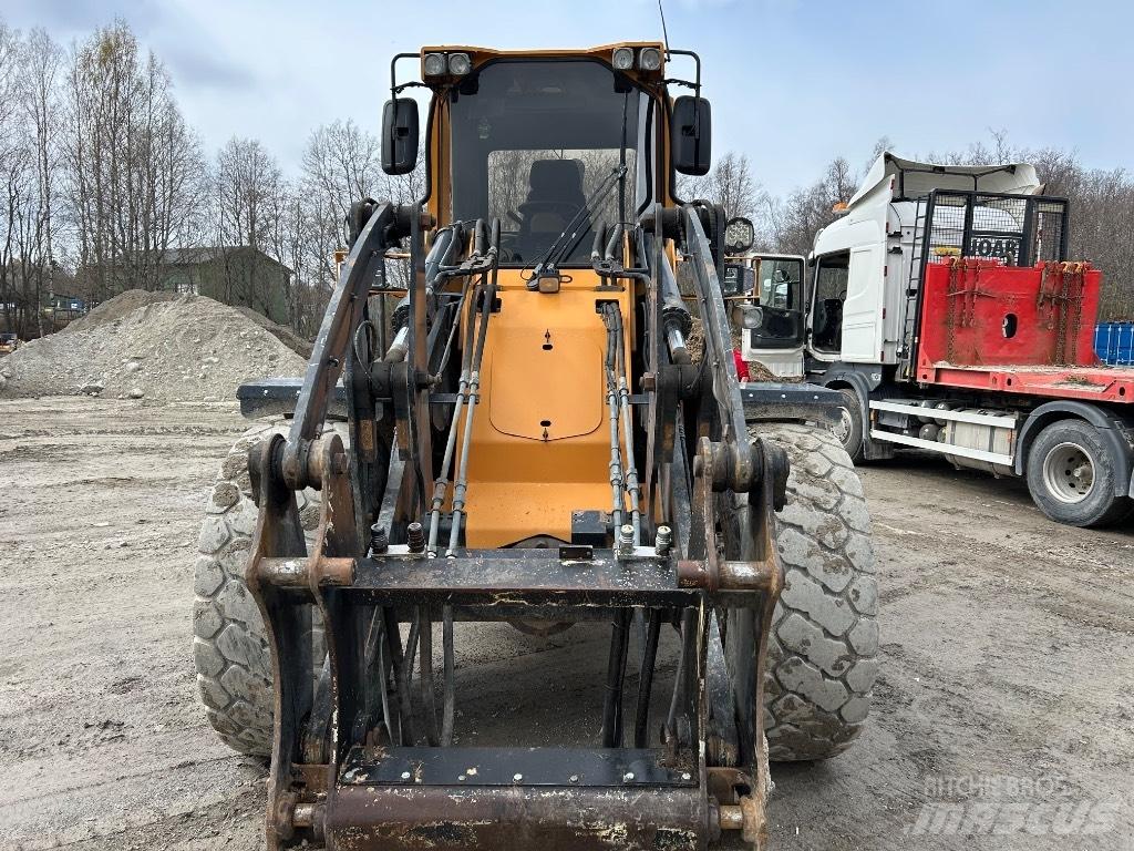 Ljungby L 15 Фронтальні навантажувачі