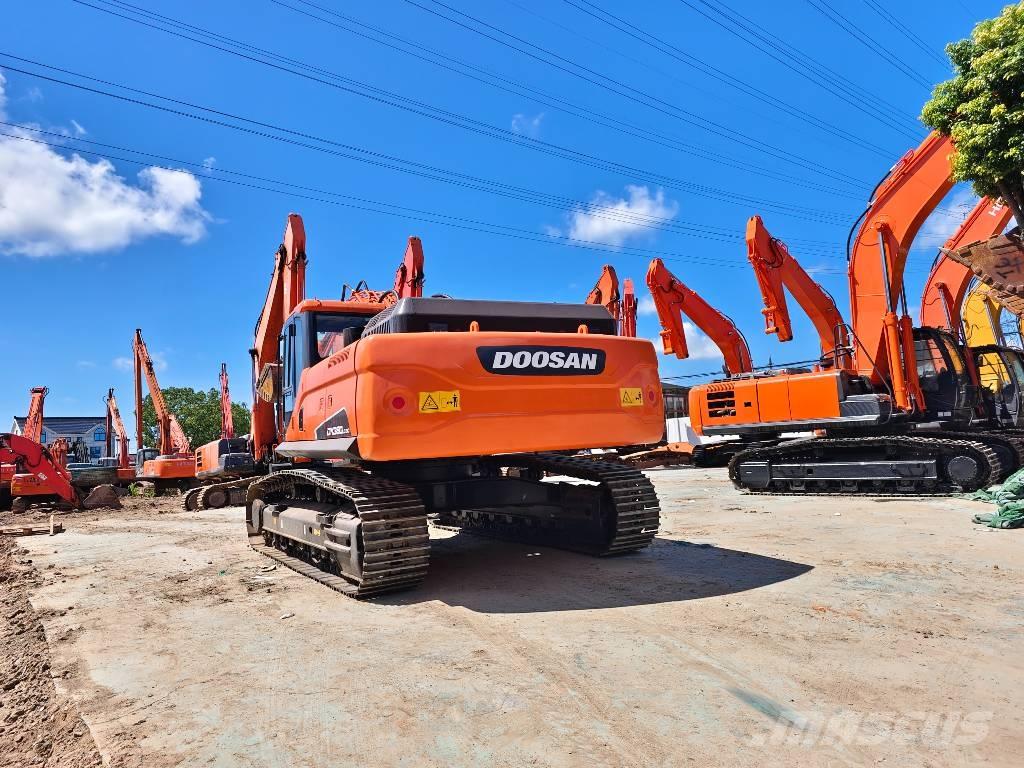 Doosan DX 380 LC Гусеничні екскаватори