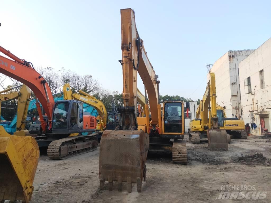 Hyundai R215-9 Гусеничні екскаватори