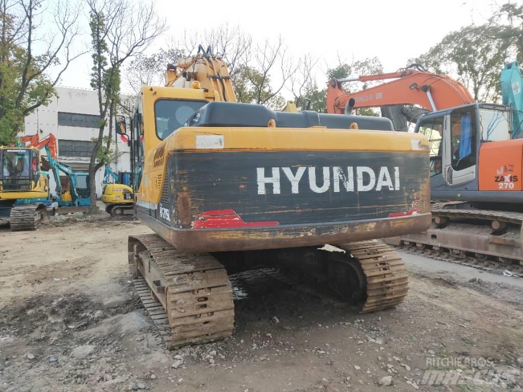 Hyundai R215-9 Гусеничні екскаватори