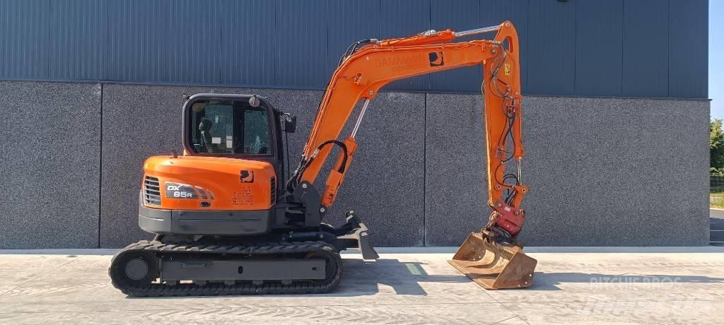 Doosan DX 85 R-3 Середні екскаватори 7т. - 12т.