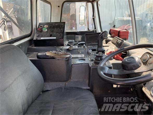 Autocar XPEDITOR Сміттєвози