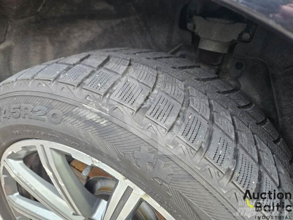 Audi Q7 Автомобілі
