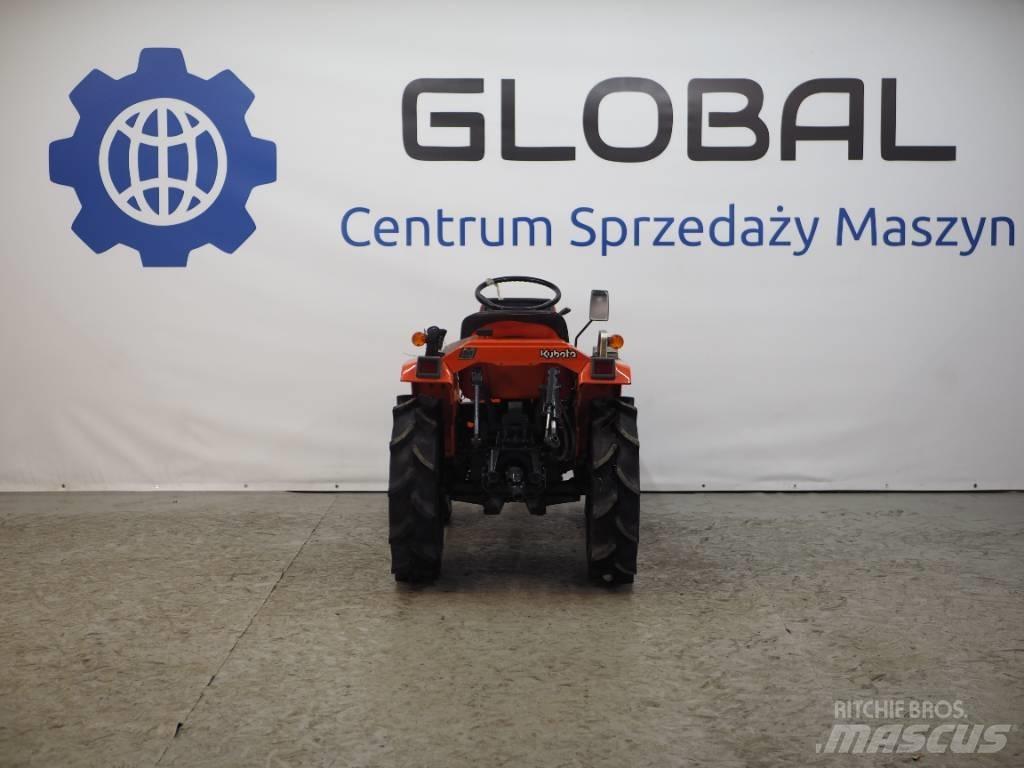 Kubota B 40 Трактори