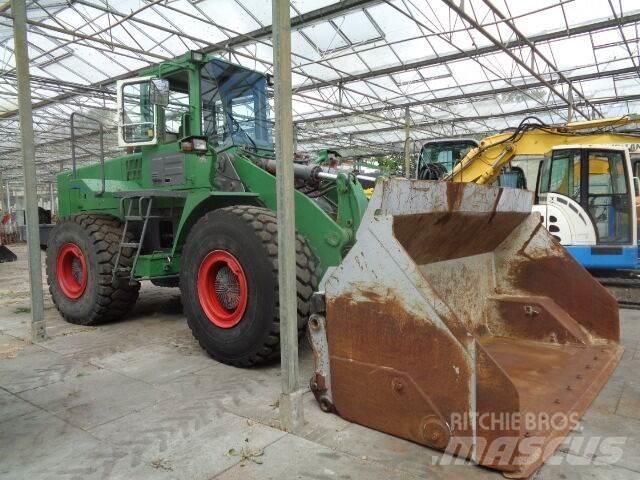 Daewoo MG300-3 Фронтальні навантажувачі