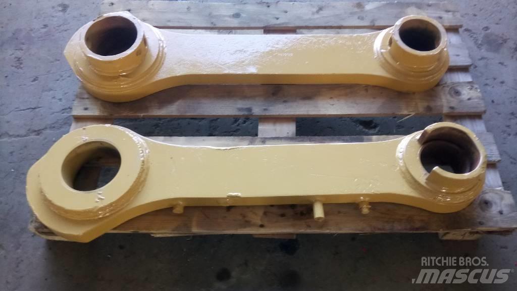 CAT 375 Бони і ковші