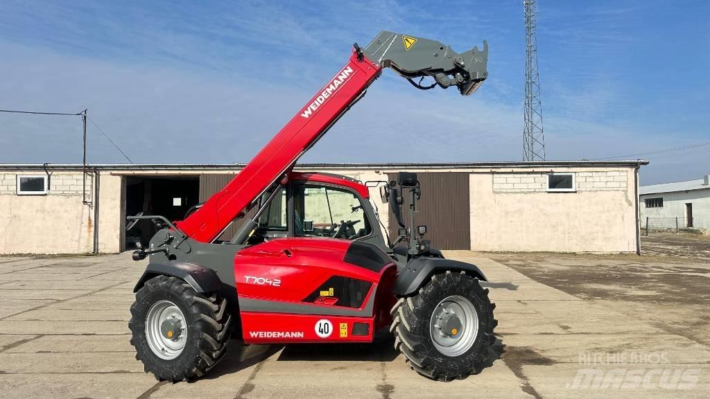 Weidemann T 7042 Телескопічний навантажувач
