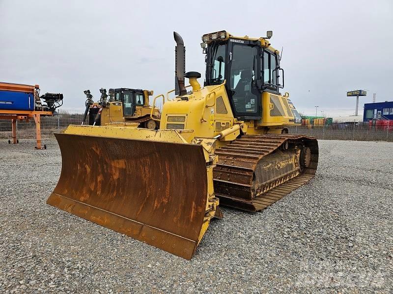 Komatsu D 61 PX-23 Гусеничні бульдозери