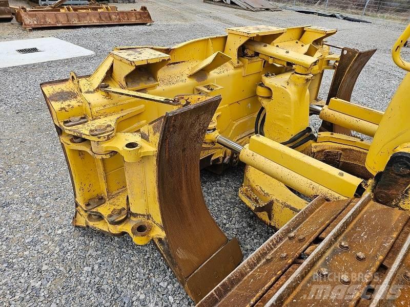 Komatsu D 61 PX-23 Гусеничні бульдозери