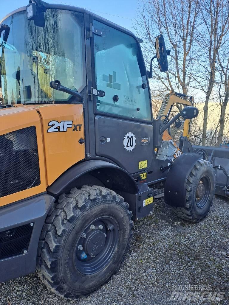 CASE 21 F Фронтальні навантажувачі