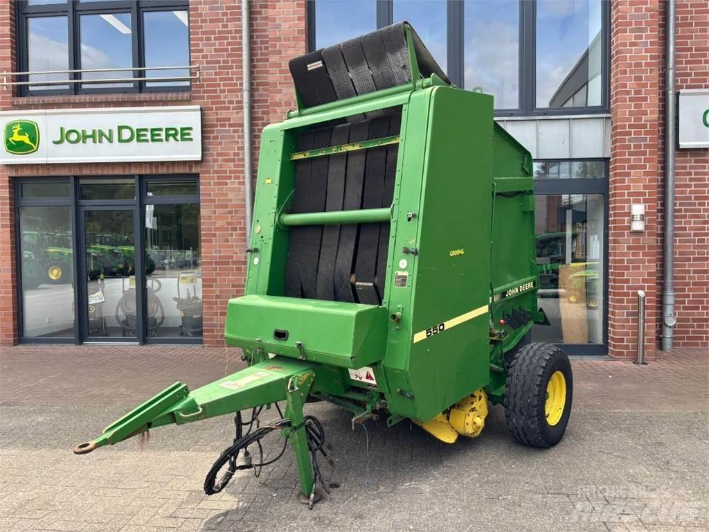 John Deere 550 Рулонні прес-підбирачі